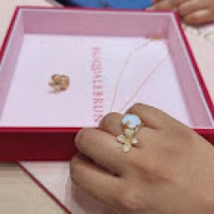 Seller Image
